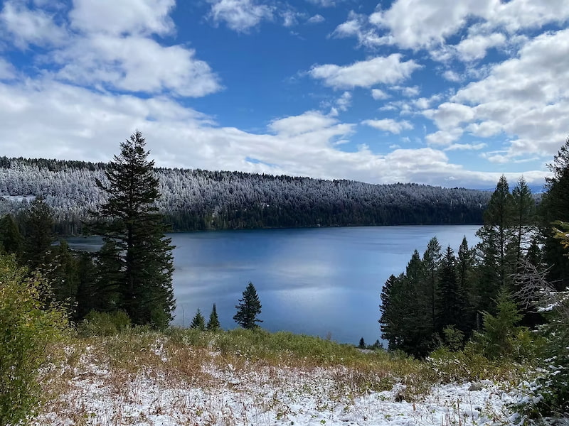 Lake in Grand Teton National Park in the morning
